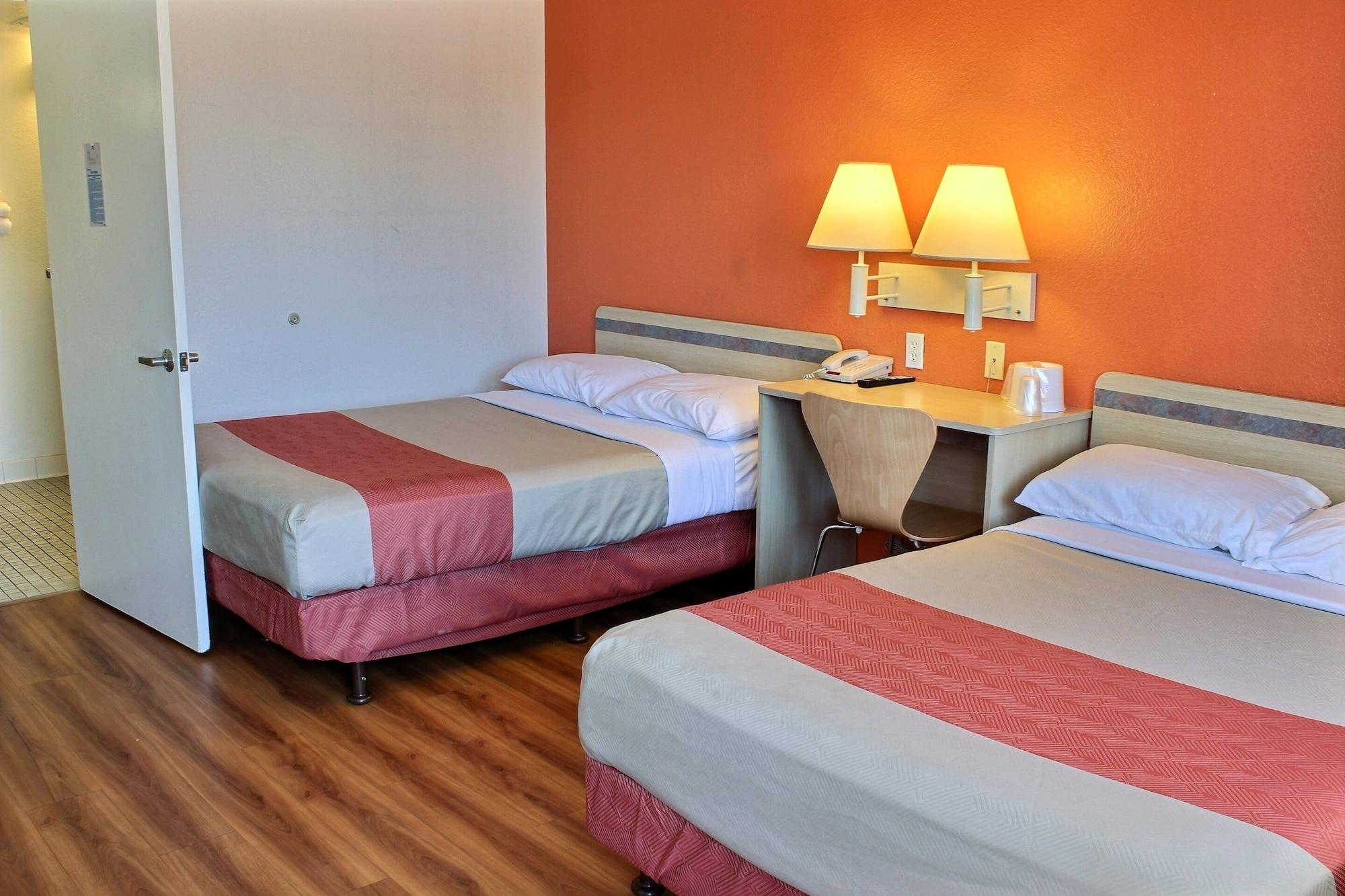 Motel 6-Coalinga, Ca - East Buitenkant foto