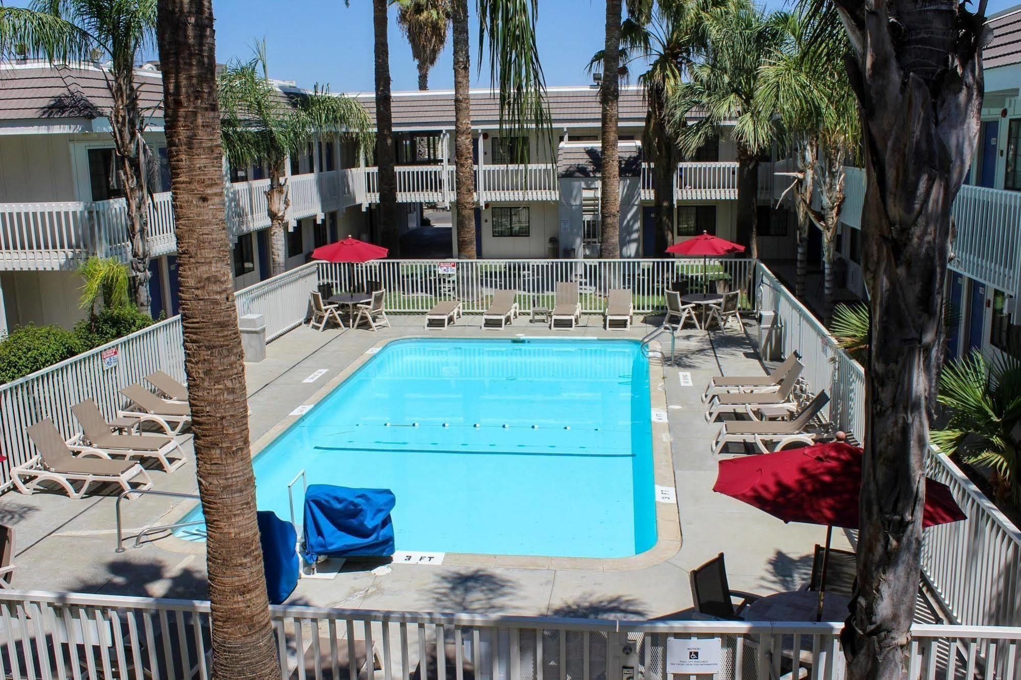 Motel 6-Coalinga, Ca - East Buitenkant foto