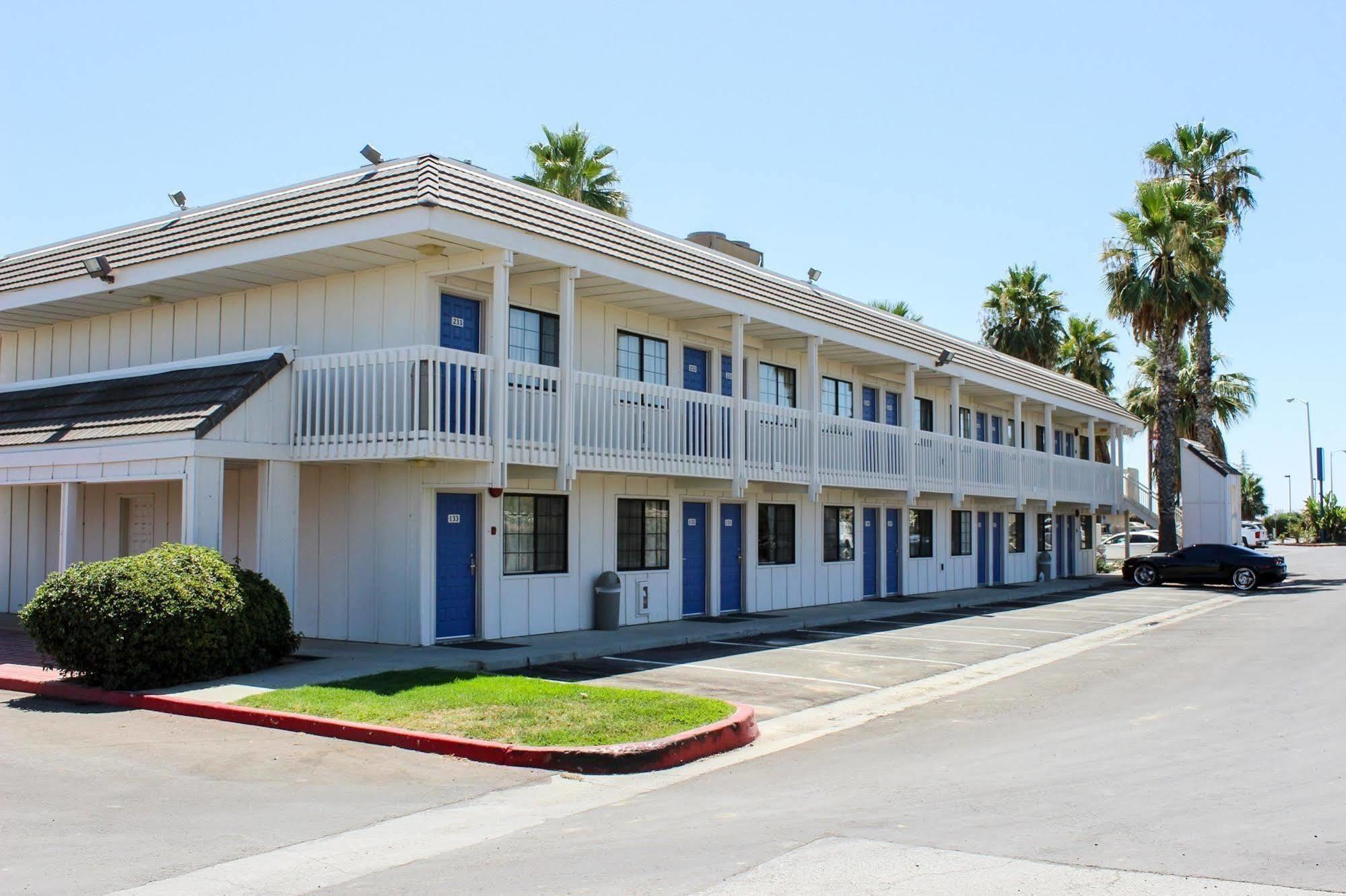 Motel 6-Coalinga, Ca - East Buitenkant foto